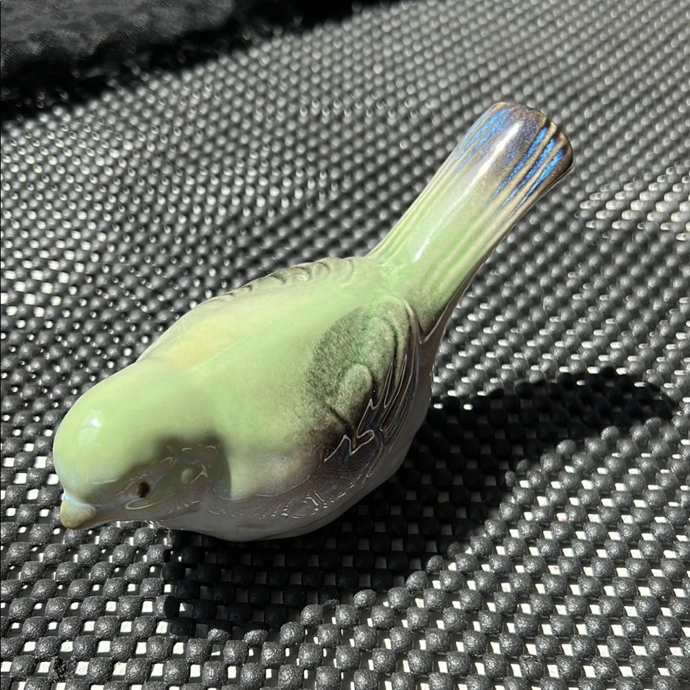 Ceramic Bird Ornament for Fish Tanks - Green and Blue
